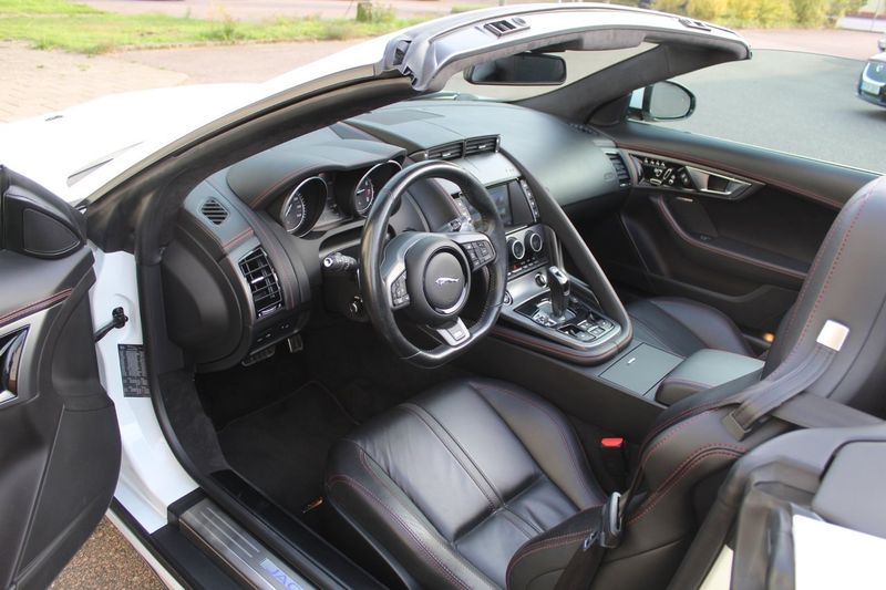 Jaguar F-Type bild 4