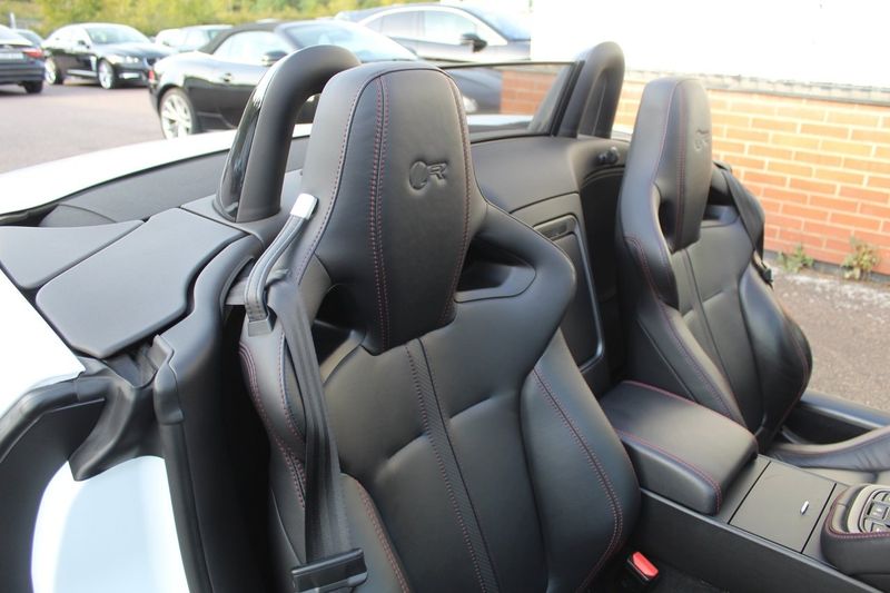 Jaguar F-Type bild 6