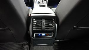 Volkswagen Passat bild 12