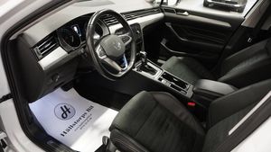 Volkswagen Passat bild 9