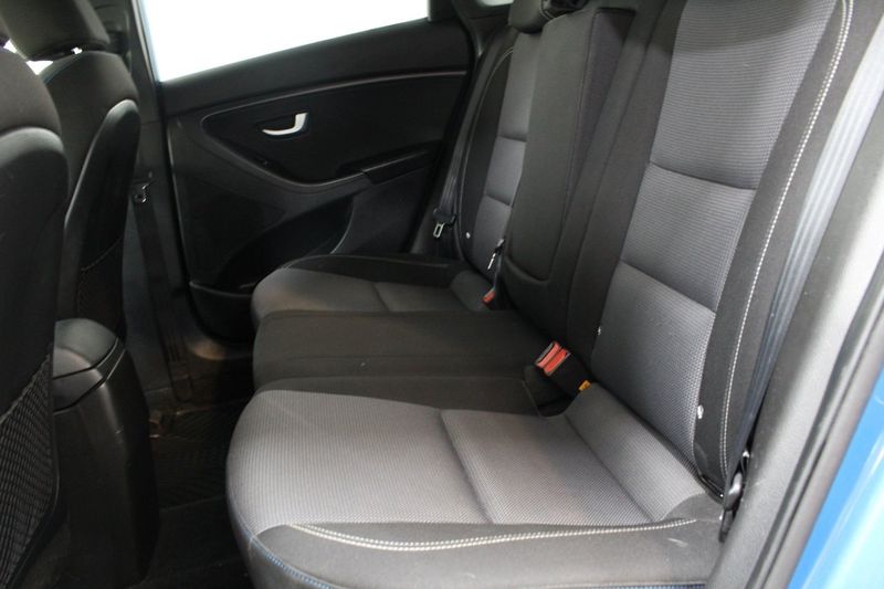Hyundai i30 bild 13