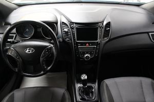 Hyundai i30 bild 10
