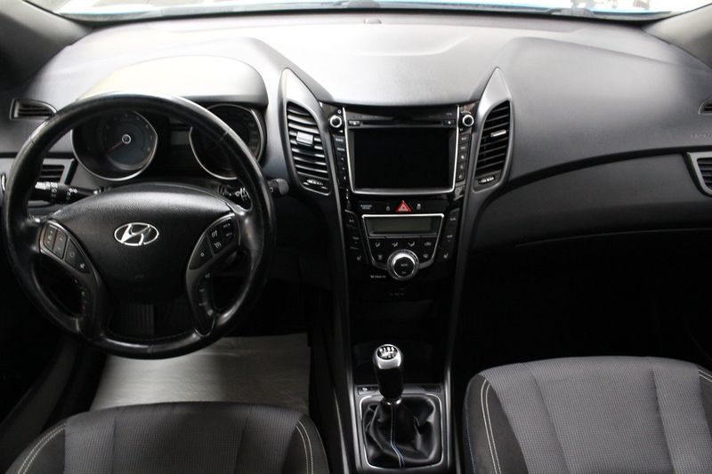 Hyundai i30 bild 10
