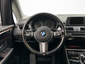 BMW 220 bild 12