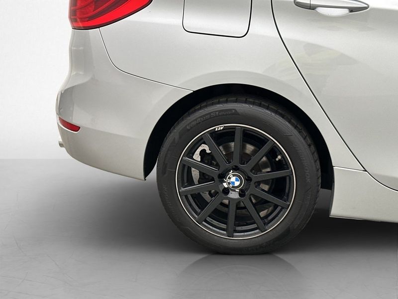 BMW 220 bild 32