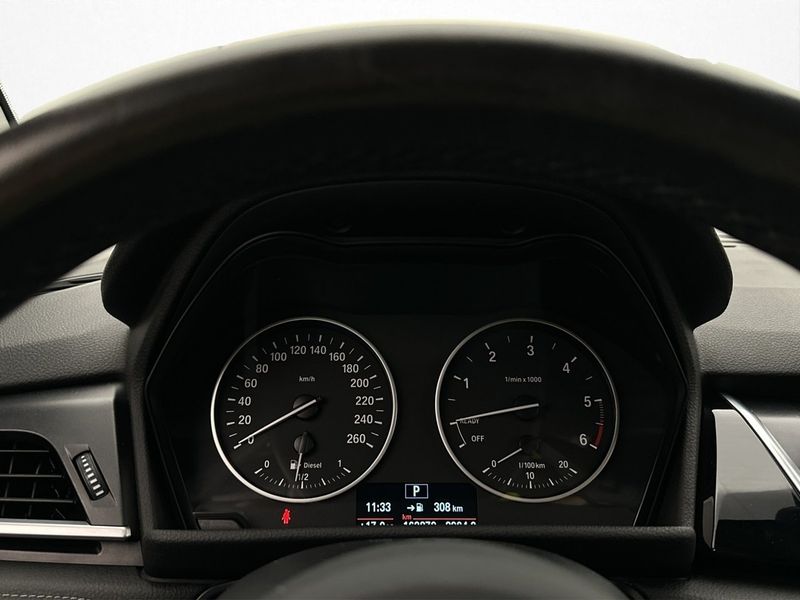 BMW 220 bild 15