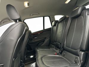 BMW 220 bild 27