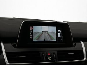 BMW 220 bild 18