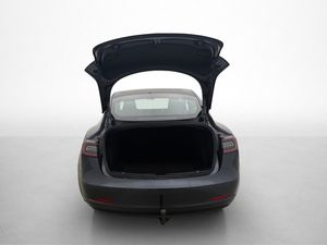 Tesla Model 3 bild 32