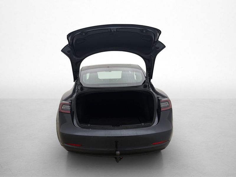 Tesla Model 3 bild 32