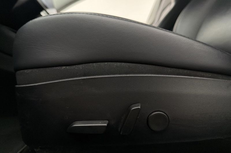 Tesla Model 3 bild 14