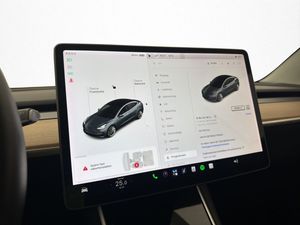 Tesla Model 3 bild 27