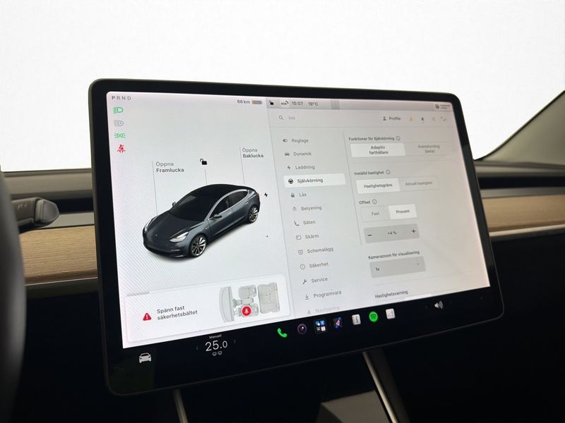 Tesla Model 3 bild 26