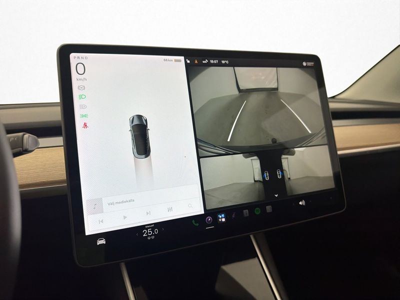 Tesla Model 3 bild 20