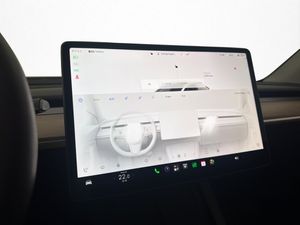 Tesla Model Y bild 21