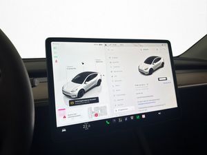 Tesla Model Y bild 26
