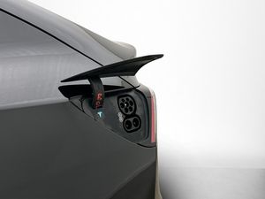 Tesla Model Y bild 30