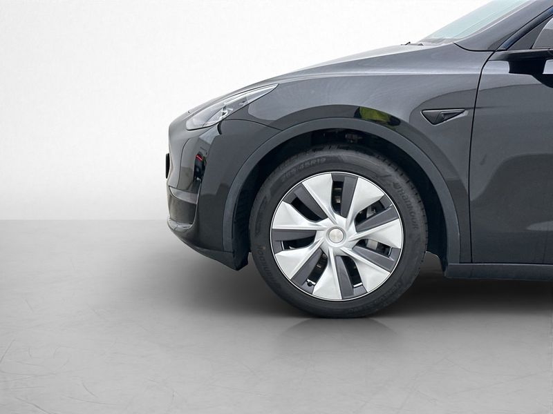 Tesla Model Y bild 31
