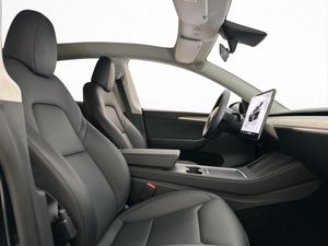 Tesla Model Y bild 26