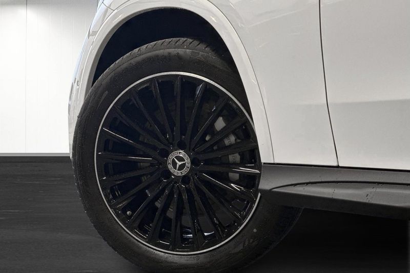 Mercedes GLC300 bild 6