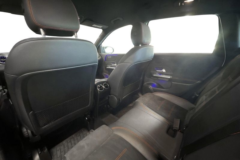Mercedes B200 bild 21
