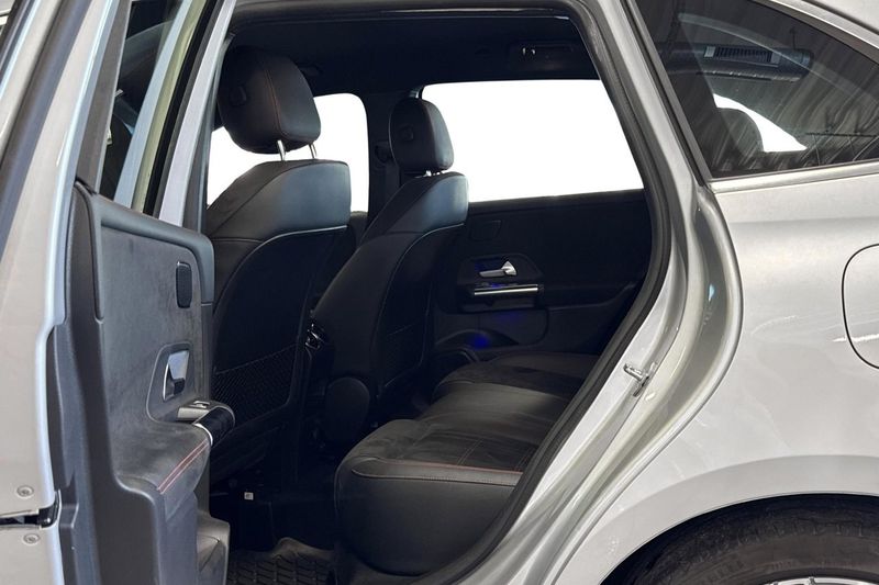Mercedes B200 bild 18