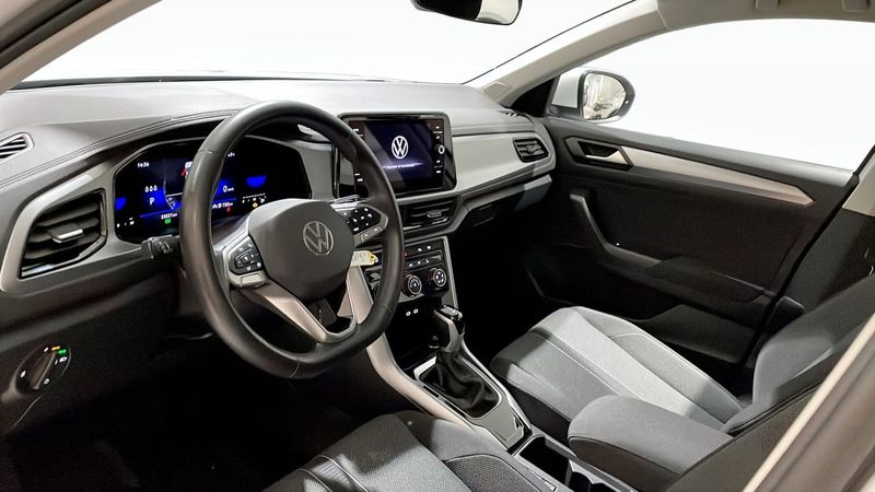 Volkswagen T-Roc bild 7