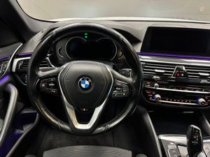 BMW 520 bild 19