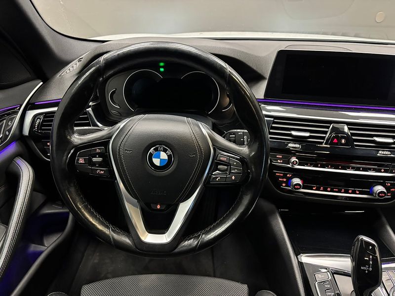BMW 520 bild 19