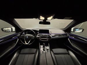 BMW 520 bild 16