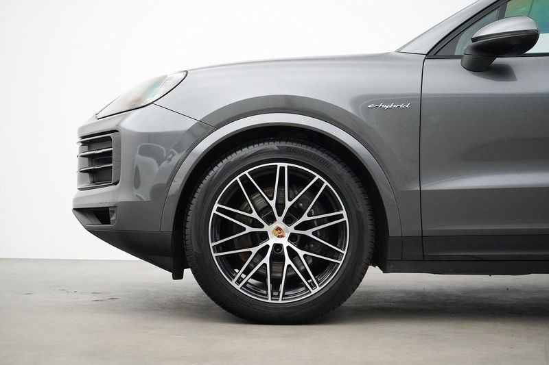Porsche Cayenne bild 2