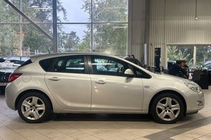 Opel Astra bild 11