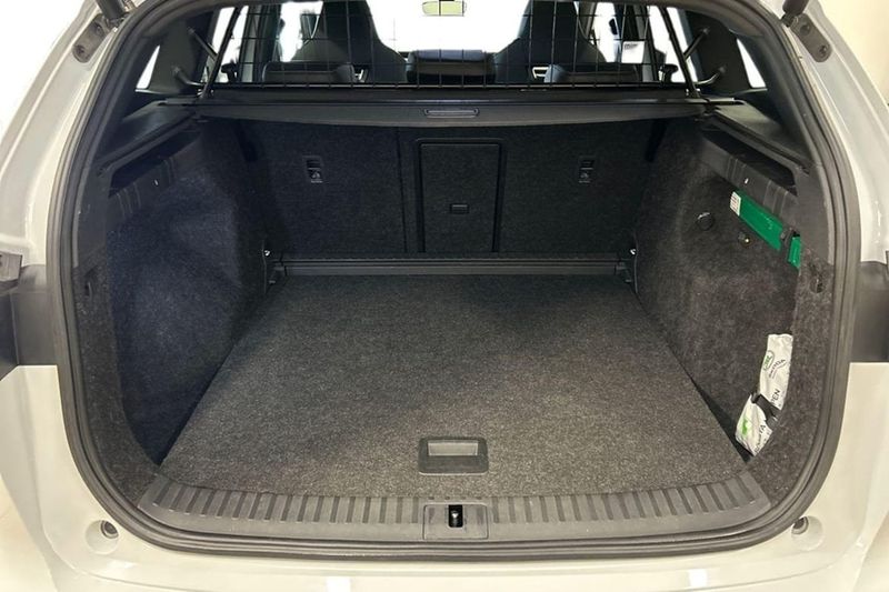 Skoda Enyaq bild 9