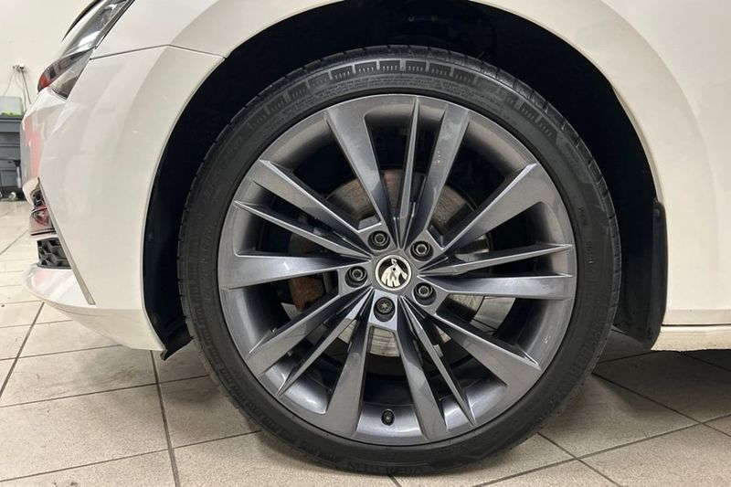 Skoda Superb bild 13