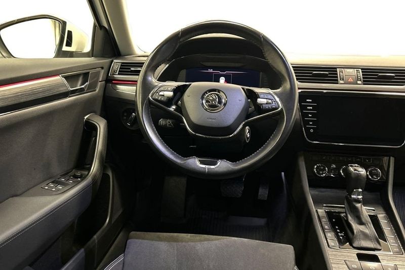 Skoda Superb bild 8