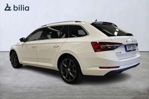 Skoda Superb bild 2