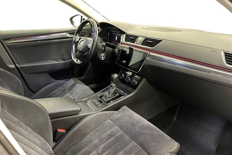 Skoda Superb bild 5
