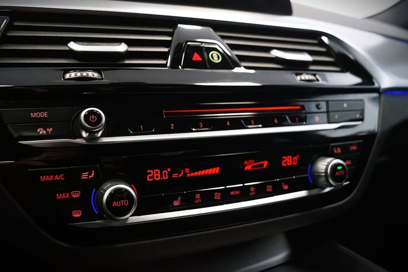 BMW 530 bild 18