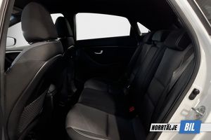 Hyundai i30 bild 13