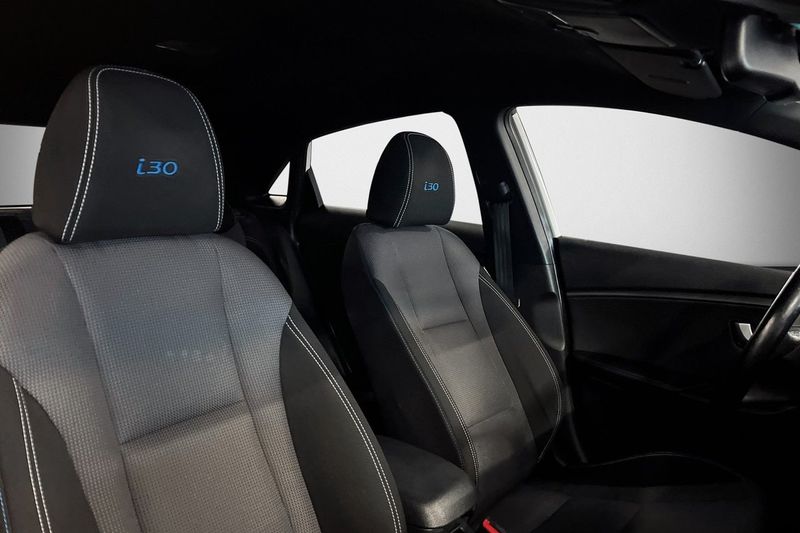 Hyundai i30 bild 12