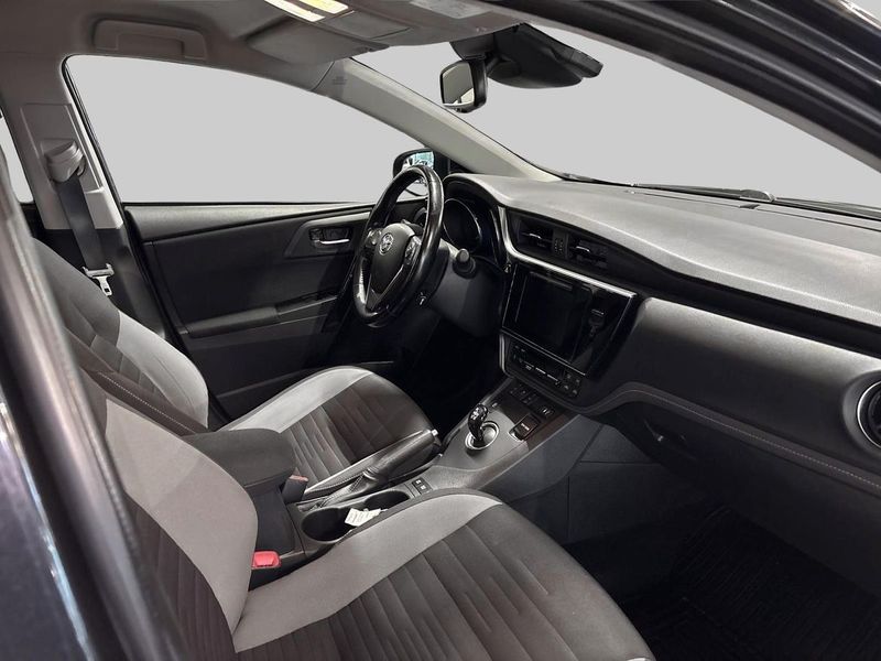 Toyota Auris bild 10