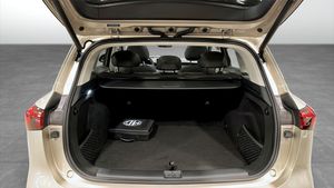 MG S6 EV bild 10