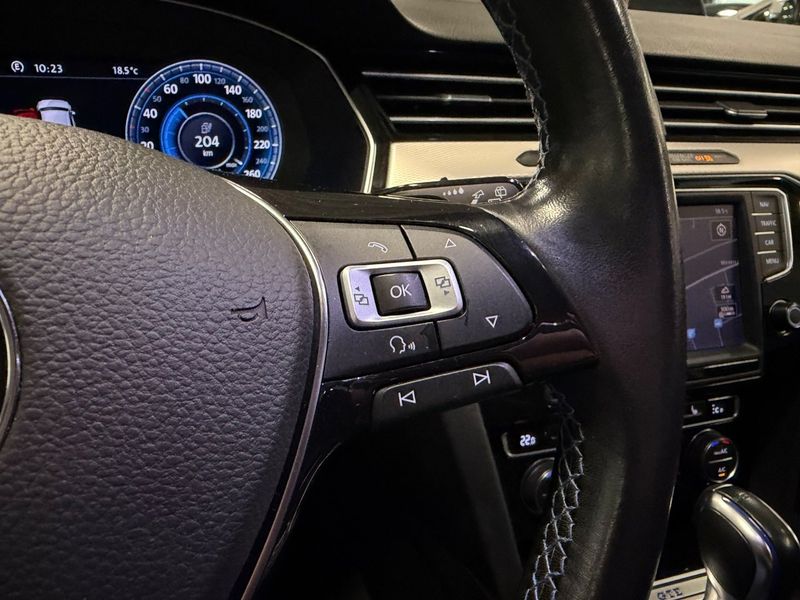 Volkswagen Passat bild 26