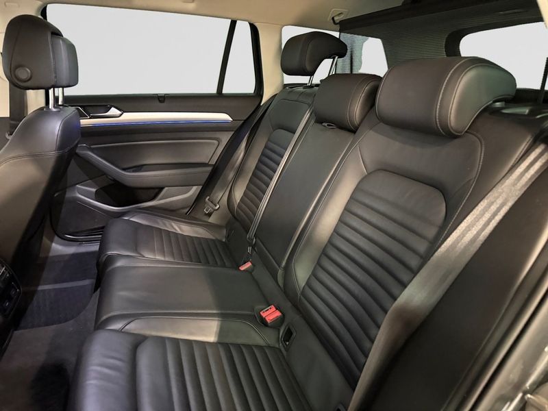Volkswagen Passat bild 15