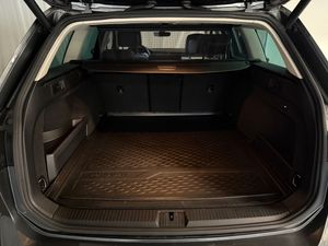 Volkswagen Passat bild 18