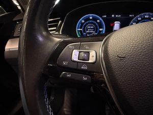 Volkswagen Passat bild 25