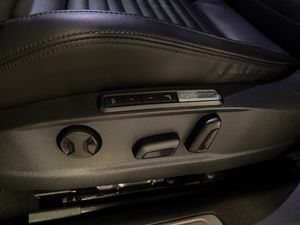 Volkswagen Passat bild 21