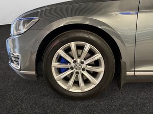 Volkswagen Passat bild 16