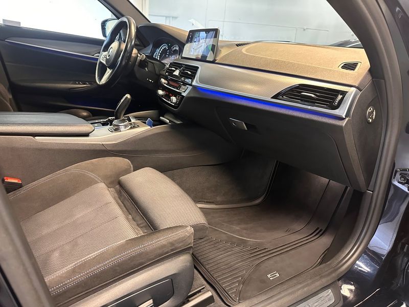 BMW 520 bild 27