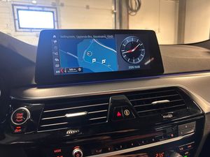 BMW 520 bild 9